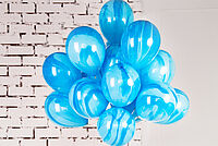 Ein Strauß blauer Luftballons